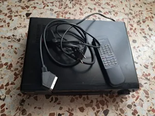 Sharp VHS con Mando y Euroconector