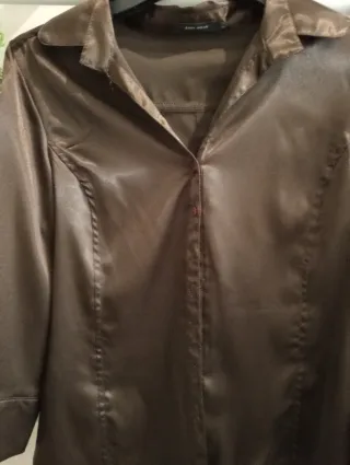 Camisa satén marrón Caroll Talla M