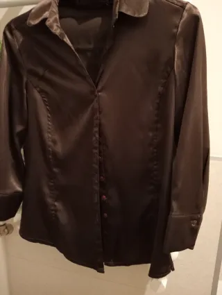 Camisa satén marrón Caroll Talla M