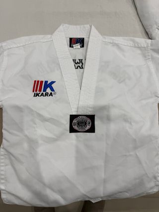Traje Taekwondo Niño/a Talla 4-6 (110cm)