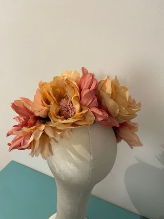 Tocado artesanal flores