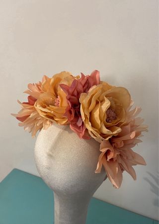 Tocado artesanal flores
