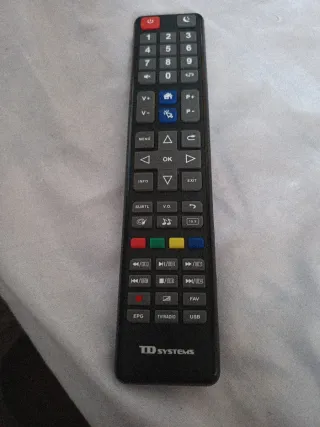 TD Systems 32 Smart TV..