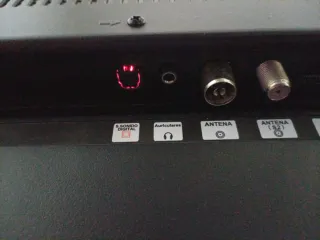 TD Systems 32 Smart TV..