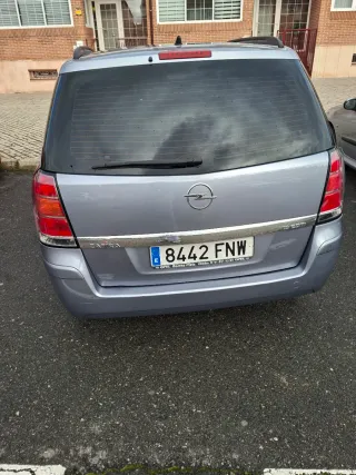 Opel Zafira 2008