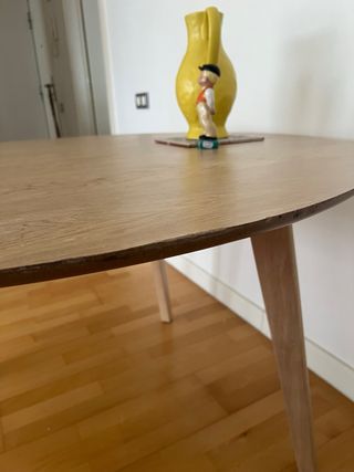 Tavolo per sala da pranzo o soggiorno