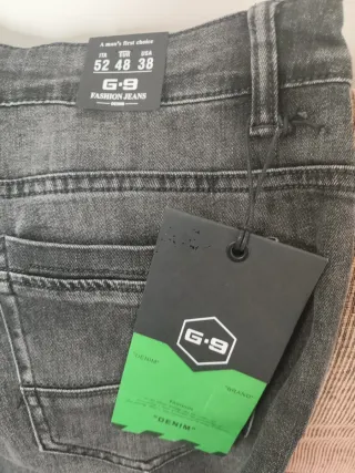 Pantalón vaquero gris talla 48