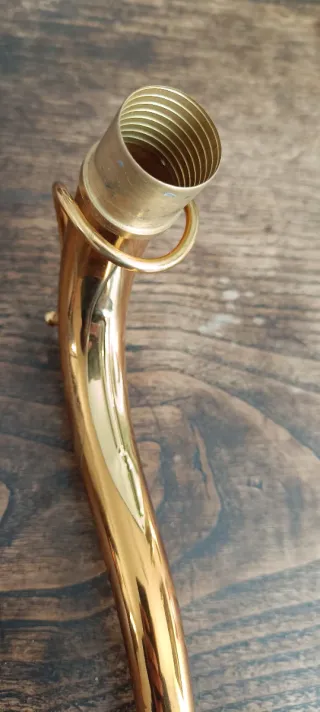 Tudel saxofón tenor