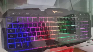 Ordenador Gaming completo con luces RGB