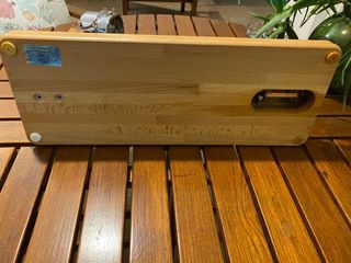 Jamonero de madera y metal