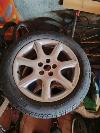 Llanta Jaguar S Type R17