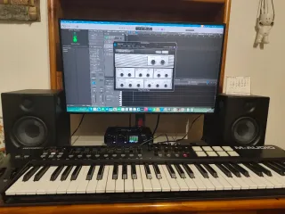 Servicios de producción musical personalizada