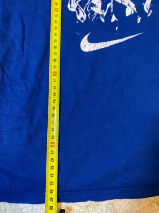 Camiseta Nike Azul con Estampado Baloncesto