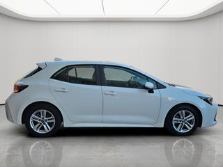 Toyota Corolla 1.8 125H BUSINESS E-CVT