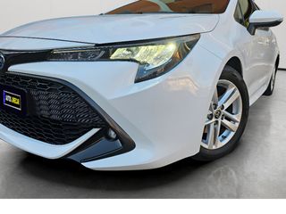 Toyota Corolla 1.8 125H BUSINESS E-CVT