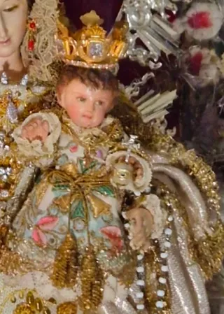 Preciosa Virgen y niño capipota