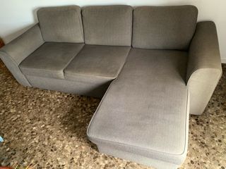 Sofá chaise longue con canapé y cama