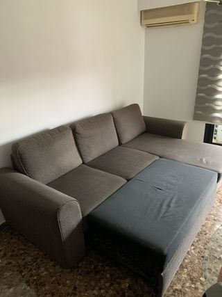 Sofá chaise longue con canapé y cama
