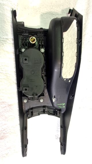 MOLDURA INTERIOR FORD KUGA (CBS) (2)