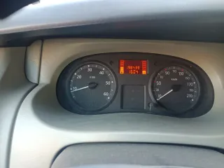 Furgo  Primastar (semicamperizada)