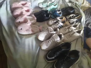 lote de zapatos Adidas Nike Skechers y mas