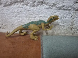 Dinosauro Jurassic World Velociraptor Echo