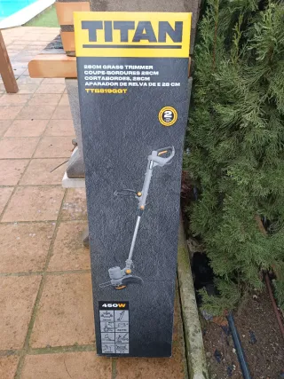 Cortabordes Titan 28cm 450W