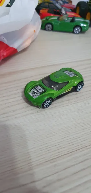 Set 6 modellini auto Hot Wheels