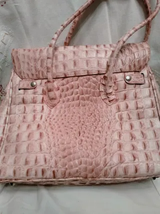 Borsa rosa effetto coccodrillo Made in Italy