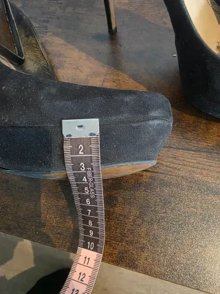 Zapatos de tacón con plataforma negros