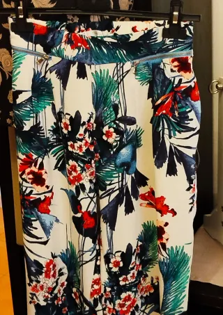 Pantaloni Zara fantasia floreale taglia S