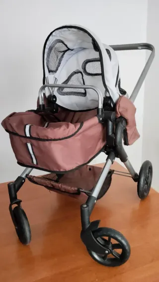 Cochecito para muñecas
