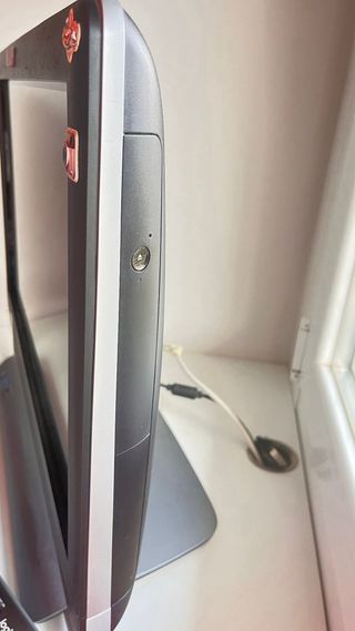 HP TouchSmart 520 All-in-one táctil con Antena TV