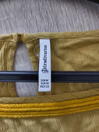 Camisa manga larga Stradivarius verde oliva