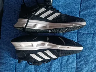 Adidas nere taglia 38