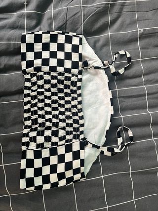 Tops cuadros blanco y negro