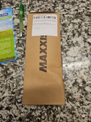 Cubierta Maxxis Pursuer 700x25C 25-622