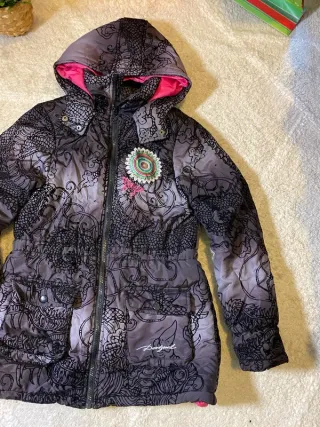Chaqueta Desigual acolchada gris y rosa T.S