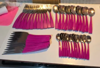 Set posate pintinox fucsia