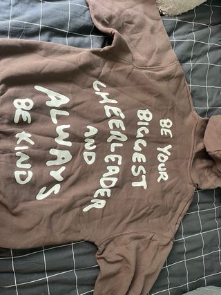 Sudadera Bershka Marrón Always Be Kind