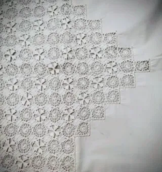 Juego Sábanas lino antiguo. Precio: 130/90€