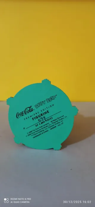 Statuina di Betty Boop coca cola.