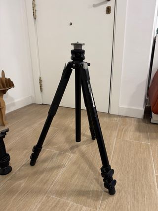 Trípode Manfrotto Negro