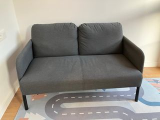 Sofá Ikea Glostad Gris
