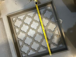 Bandeja decorativa gris