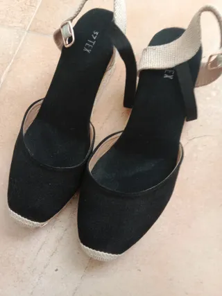 Alpargatas de tacón negras