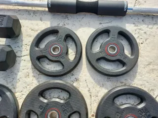 Lote de pesas y barra