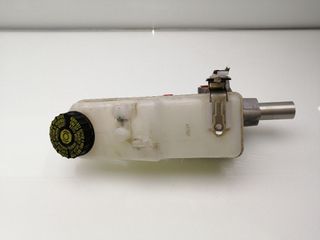 BOMBA FRENO TOYOTA AURIS (2)