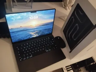 MacBook Pro 14” M3 Pro 18GB 512GB Space Gray