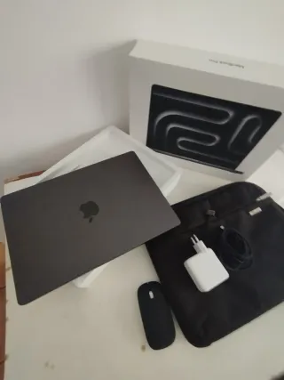 MacBook Pro 14” M3 Pro 18GB 512GB Space Gray